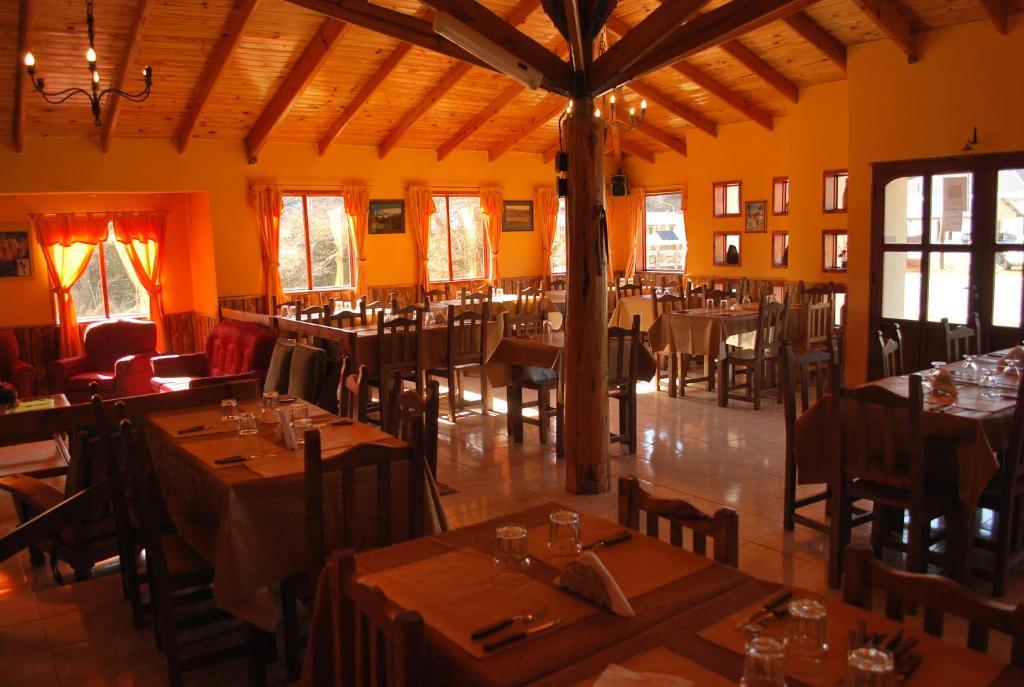 Hosteria Los Ñires El Chaltén Exterior foto